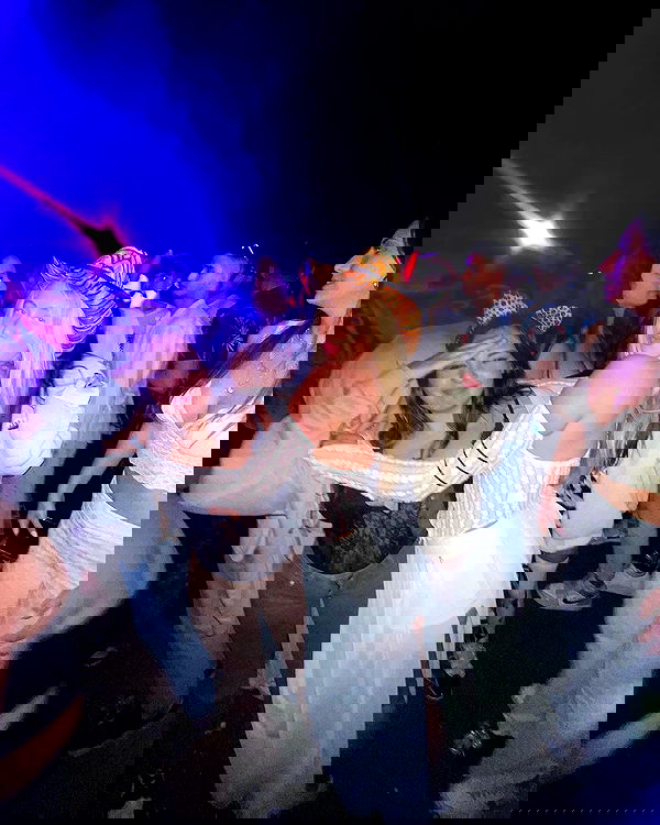 lihi.stoller lihi.stoller archive image