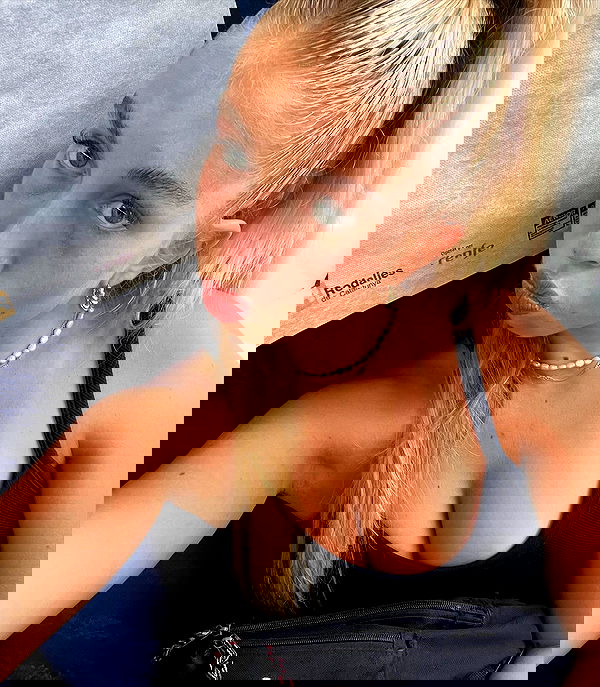 lihi.stoller lihi.stoller archive image