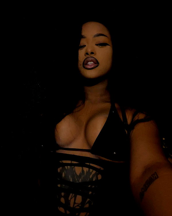 liiuuarr instagram image archive image
