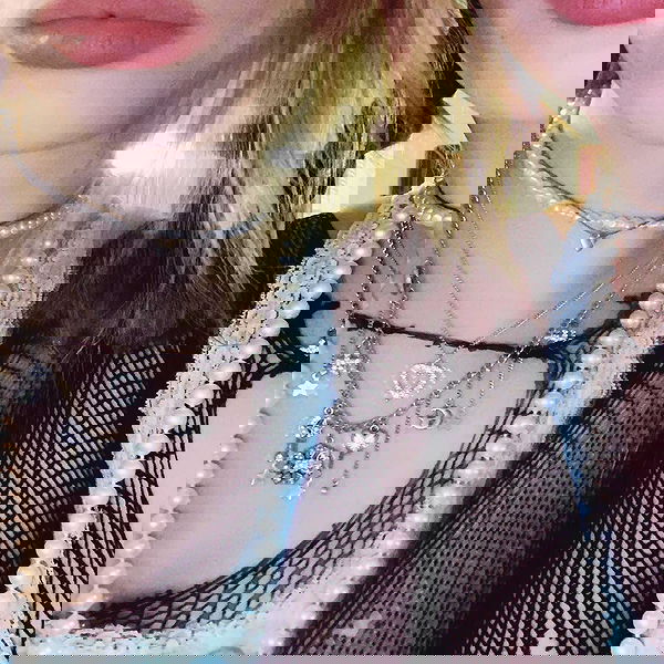 lilarosepalaza lilarosepalaza archive image