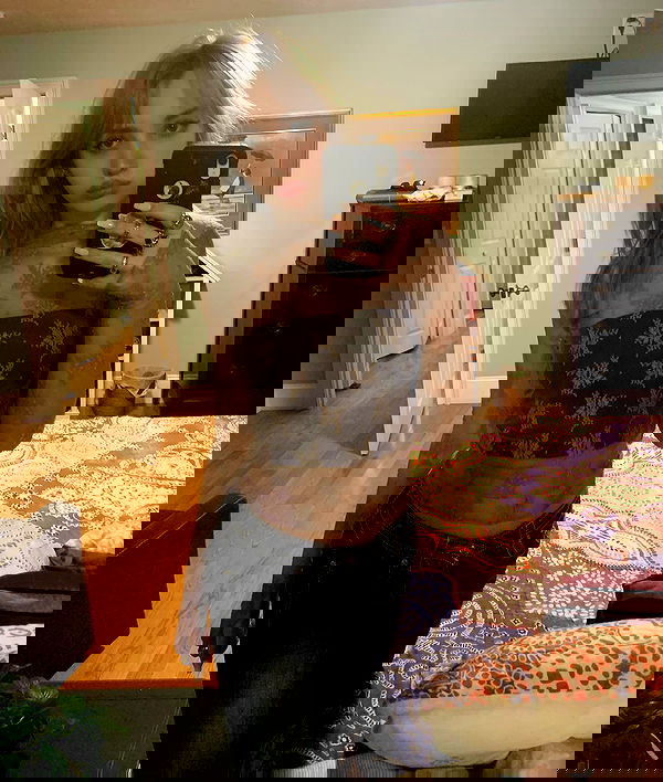 lilarosepalaza lilarosepalaza archive image