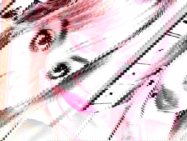 lilarosepalaza lilarosepalaza archive image