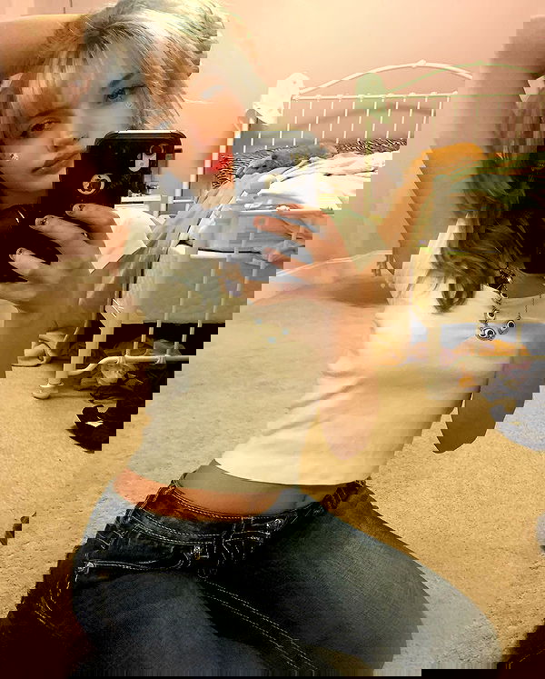 lilarosepalaza lilarosepalaza archive image