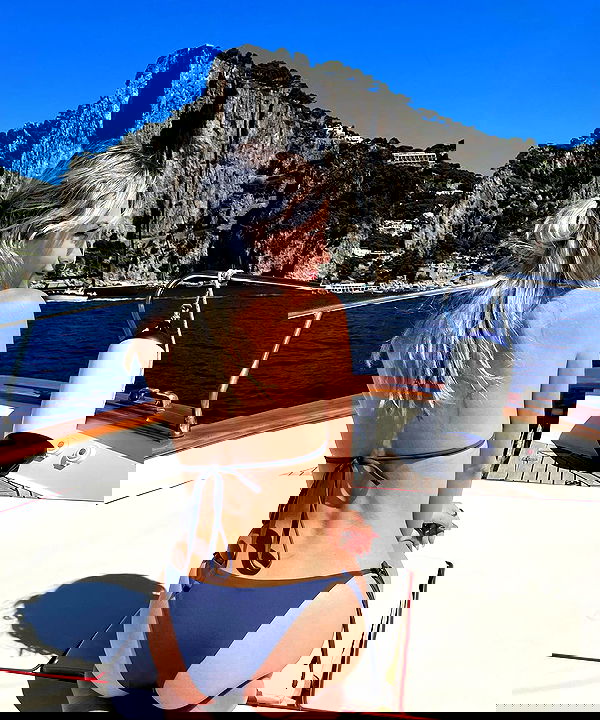 lilarosepalaza lilarosepalaza archive image