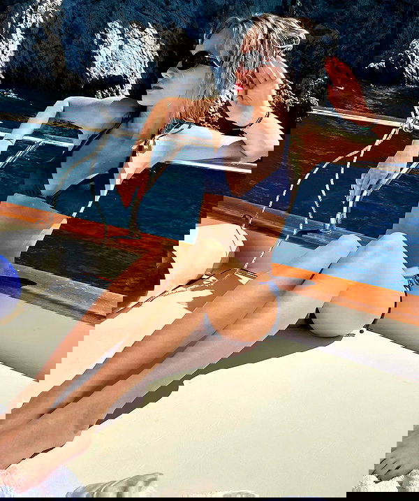 lilarosepalaza lilarosepalaza archive image