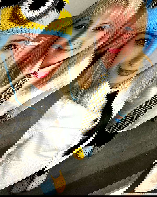 lilarosepalaza lilarosepalaza archive image