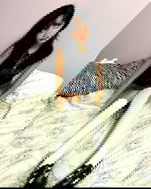 lilarosepalaza lilarosepalaza archive image