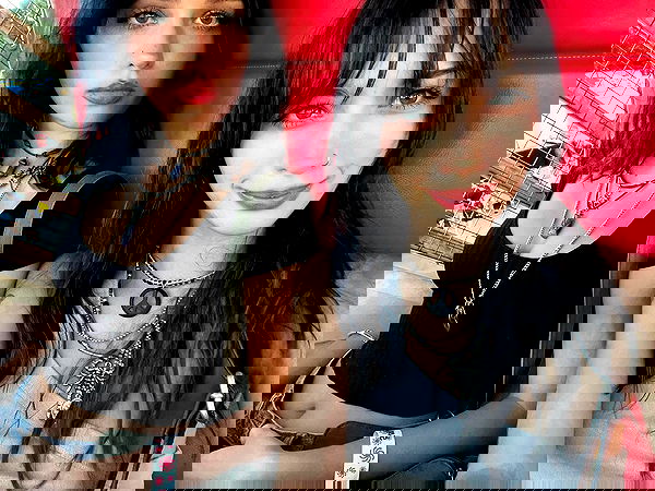 lilarosepalaza lilarosepalaza archive image