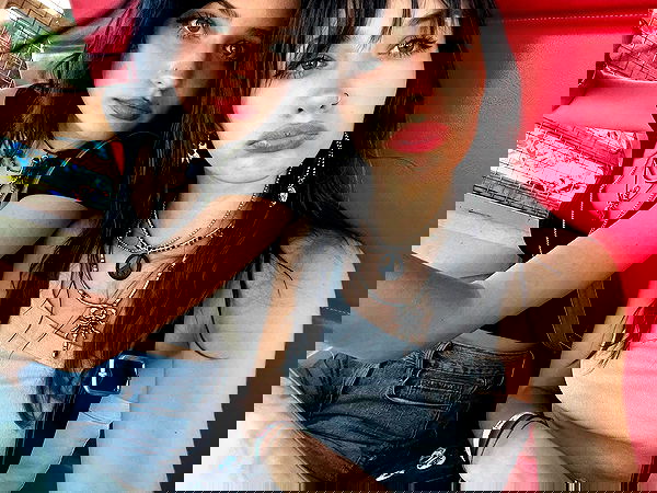 lilarosepalaza lilarosepalaza archive image