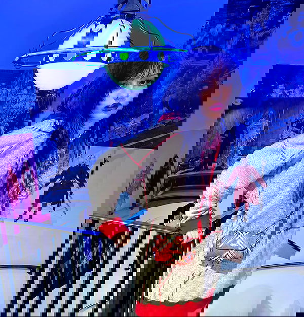 lilarosepalaza lilarosepalaza archive image