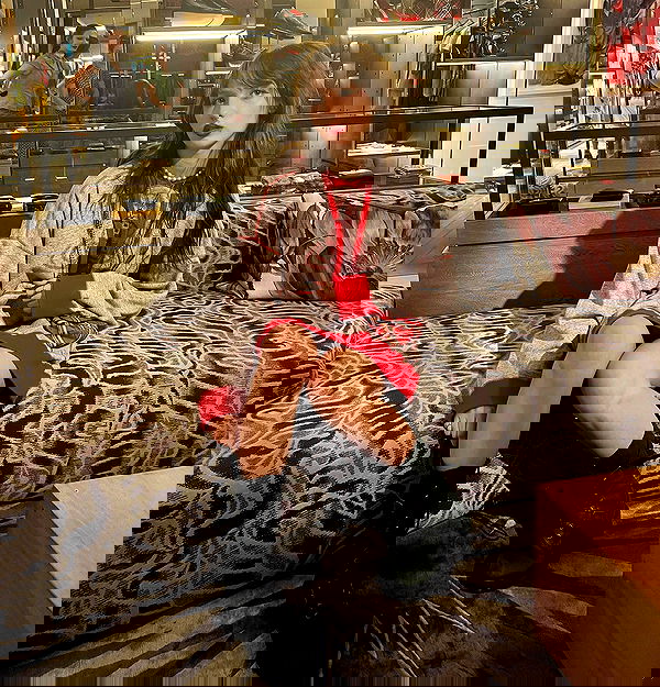 lilarosepalaza lilarosepalaza archive image