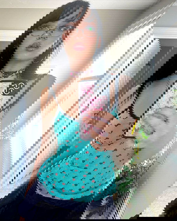 lilarosepalaza lilarosepalaza archive image