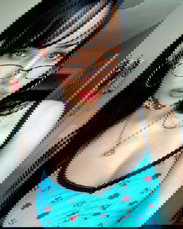 lilarosepalaza lilarosepalaza archive image