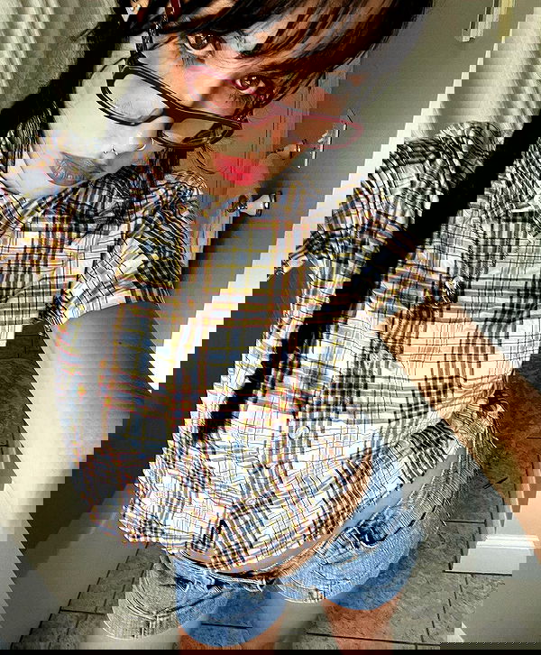 lilarosepalaza lilarosepalaza archive image