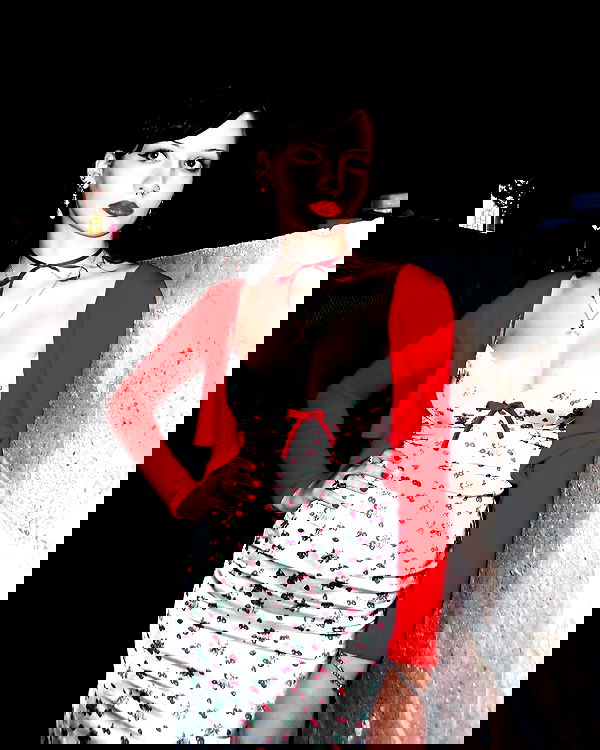 lilarosepalaza lilarosepalaza archive image