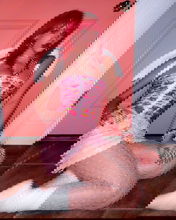 lilarosepalaza lilarosepalaza archive image