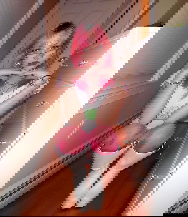 lilarosepalaza lilarosepalaza archive image