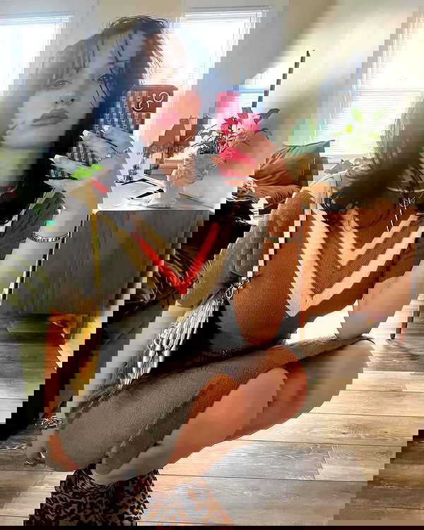 lilarosepalaza lilarosepalaza archive image