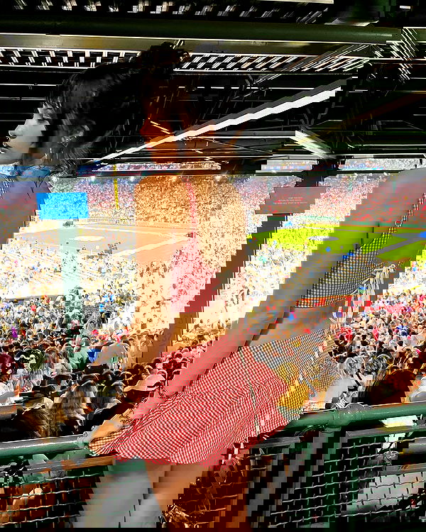 lilarosepalaza lilarosepalaza archive image