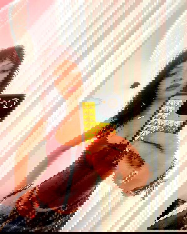 lilarosepalaza lilarosepalaza archive image