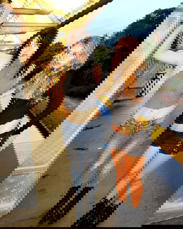 lilarosepalaza lilarosepalaza archive image