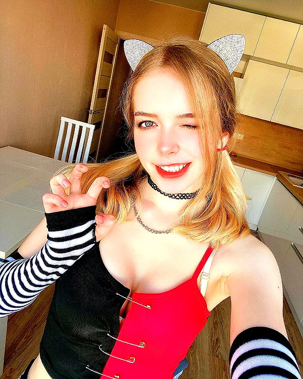 lilaslipshere instagram image archive image