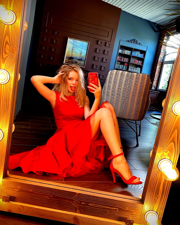 lilaslipshere instagram image archive image