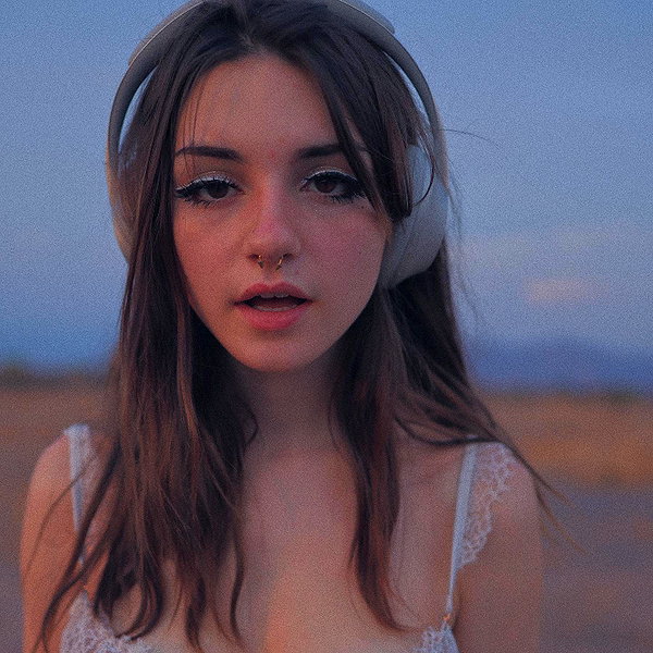 lilmochidoll instagram image archive image