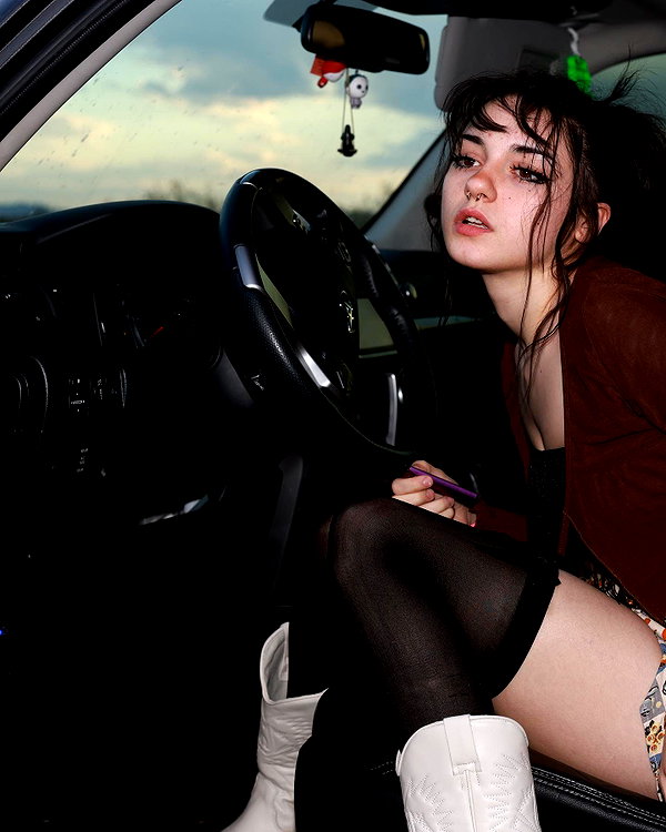 lilmochidoll instagram image archive image