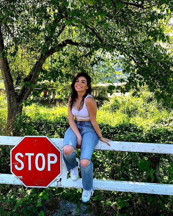 lilsyourfav instagram image archive image