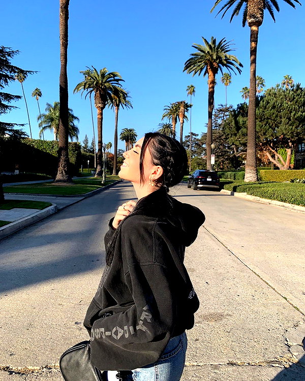 lilsyourfav instagram image archive image