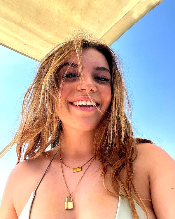 lilsyourfav instagram image archive image