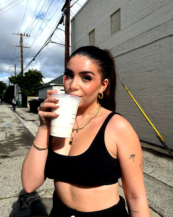 lilsyourfav instagram image archive image