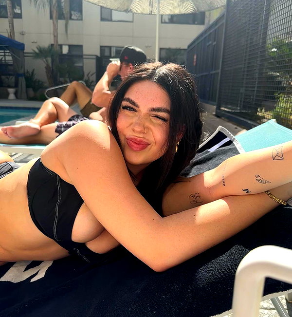 lilsyourfav instagram image archive image