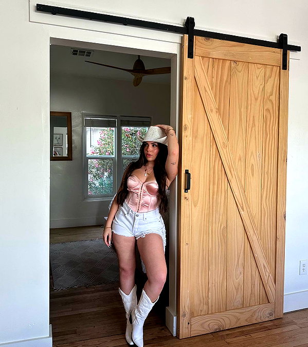 lilsyourfav instagram image archive image