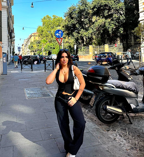 lilsyourfav instagram image archive image