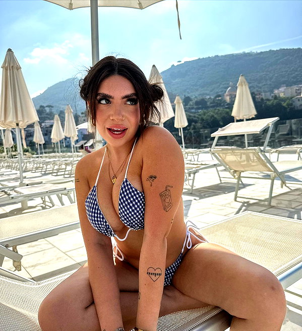lilsyourfav instagram image archive image