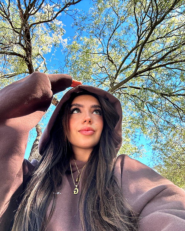 lilsyourfav instagram image archive image