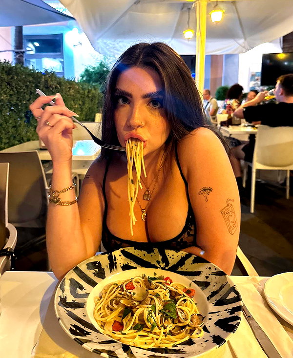lilsyourfav instagram image archive image