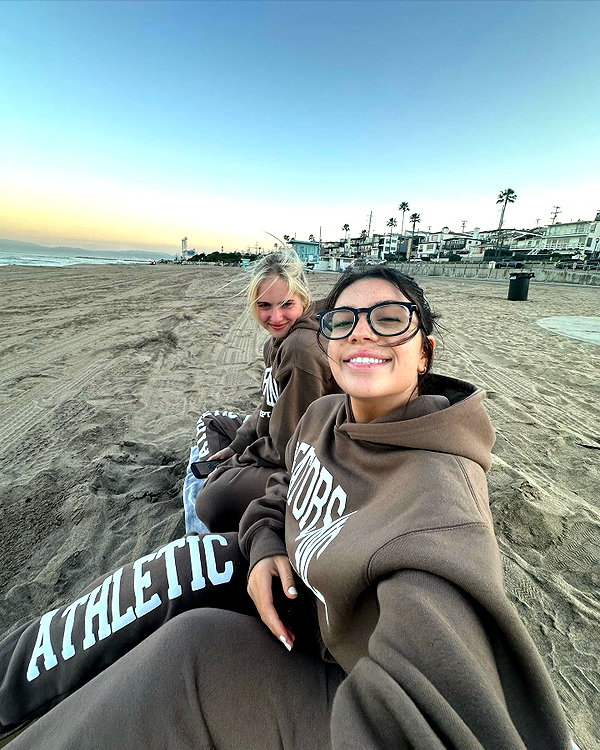 lilsyourfav instagram image archive image
