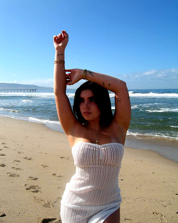 lilsyourfav instagram image archive image