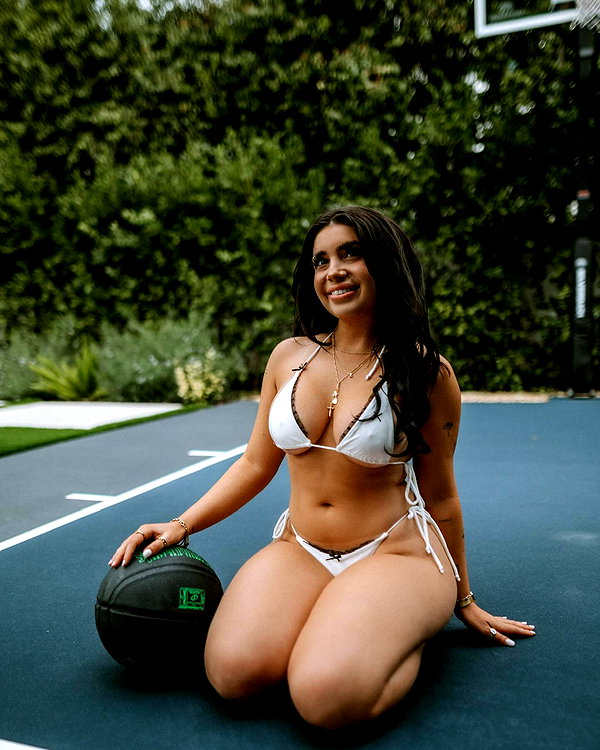 lilsyourfav instagram image archive image