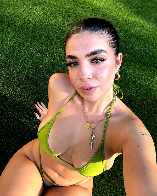 lilsyourfav instagram image archive image