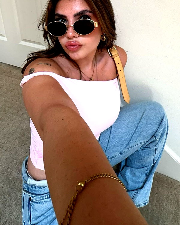 lilsyourfav instagram image archive image