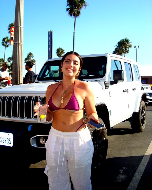 lilsyourfav instagram image archive image