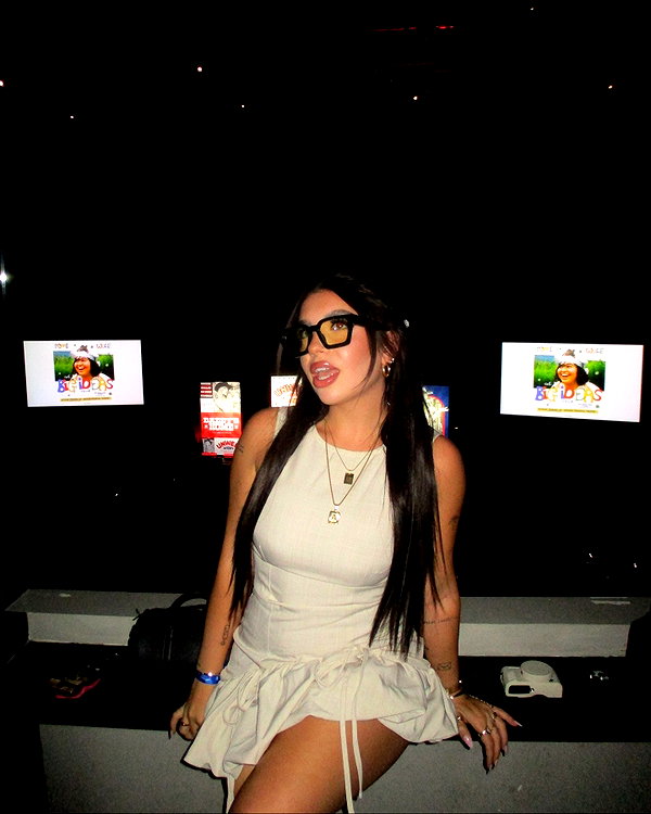 lilsyourfav instagram image archive image