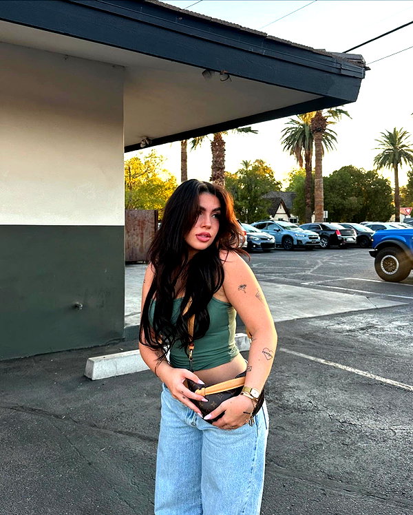 lilsyourfav instagram image archive image