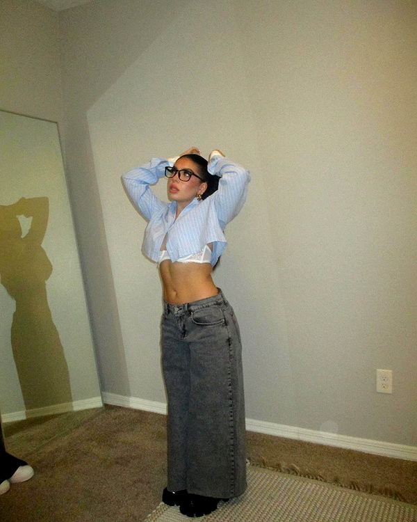 lilsyourfav instagram image archive image