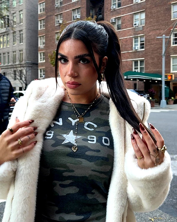 lilsyourfav instagram image archive image