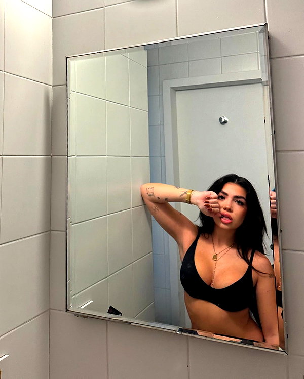 lilsyourfav instagram image archive image